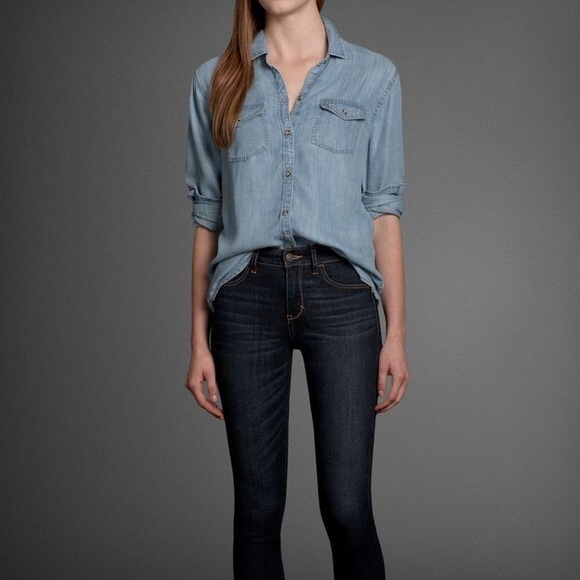 Abercrombie & Fitch Tops - A&F// Chambray Buttondown